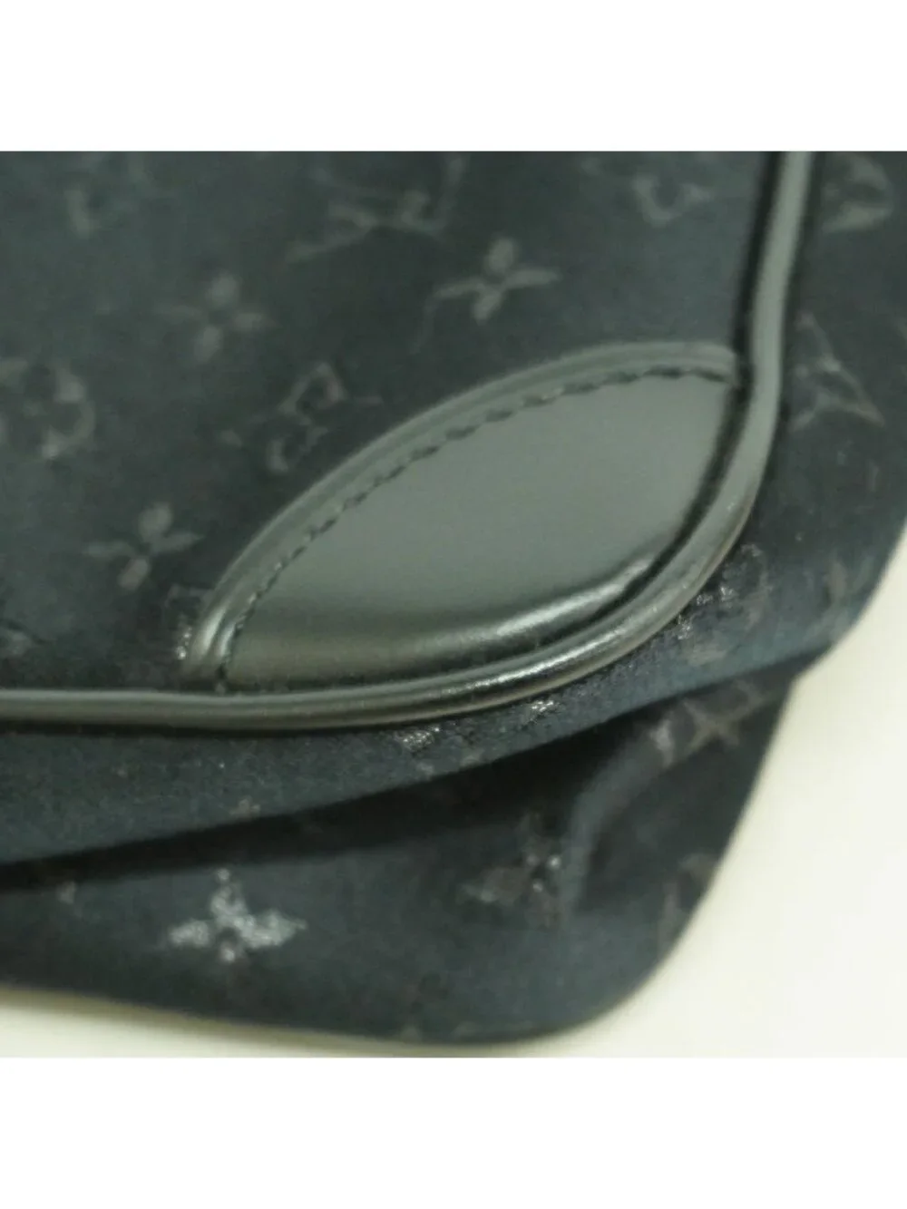 Louis Vuitton Pouch Monogram Satin Little Boulogne Noir